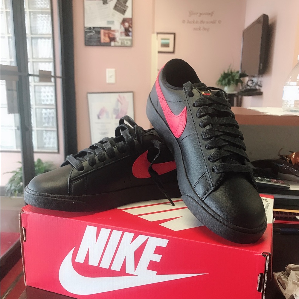 Nike Blazer Low size 7 women’s BRAND NEW